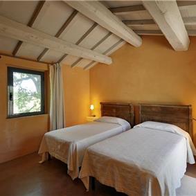  8 Bedroom Tuscan Villa with Annex and Pool near Sarteano, Sleeps 16 